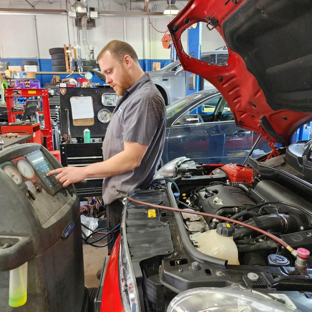A/C Recharge Service In Plainfield, IL A/C Recharge Service In Plainfield, IL
